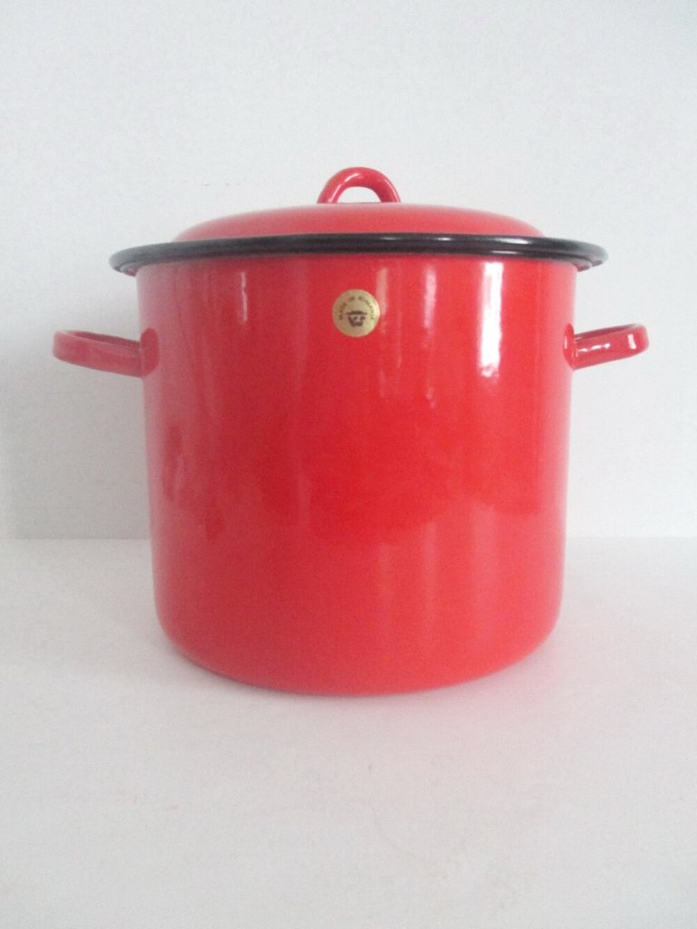 Vintage NWOT Red Enamel Stock Pot Made in Romania